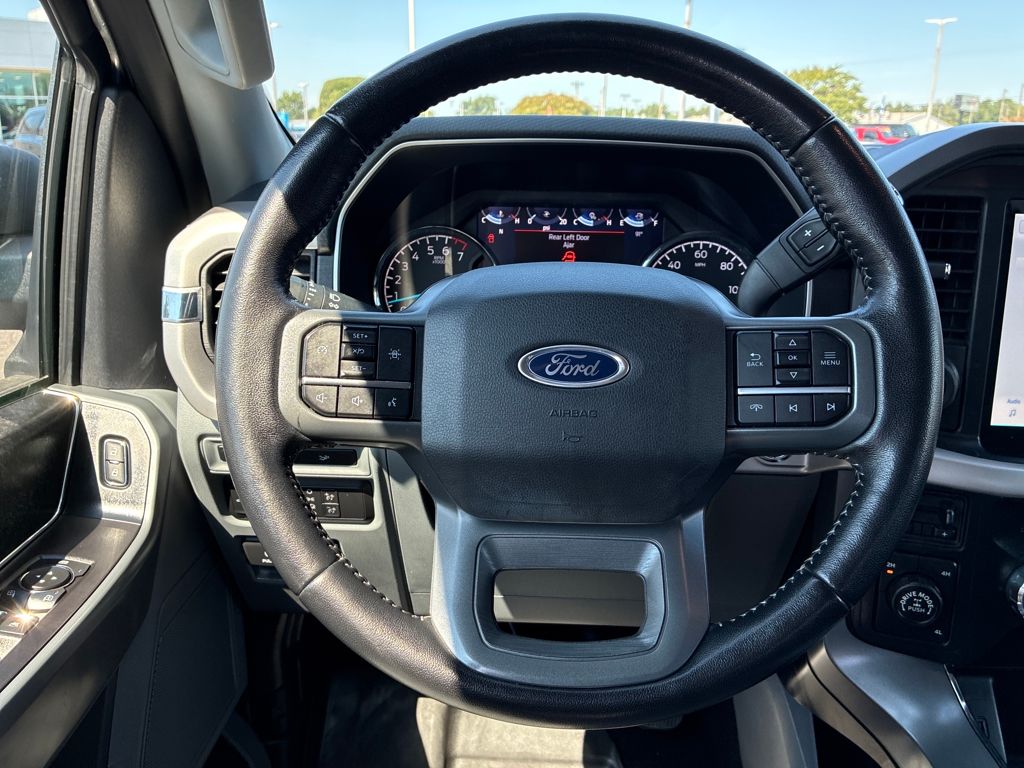 2022 Ford F-150 XLT photo 14