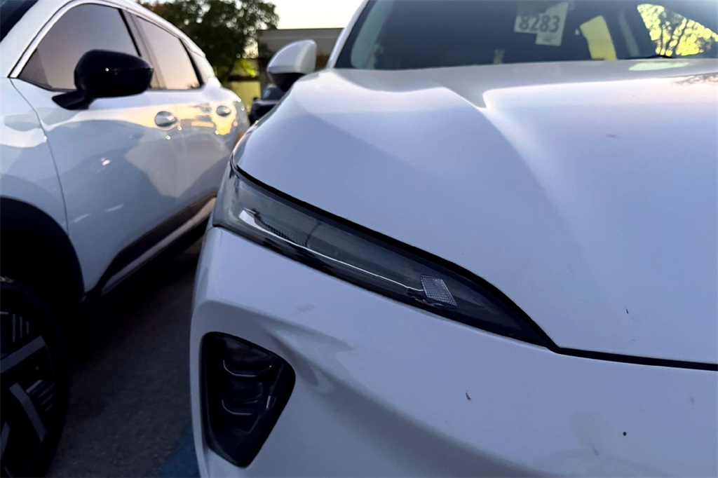 2024 Buick Envision Preferred photo 3