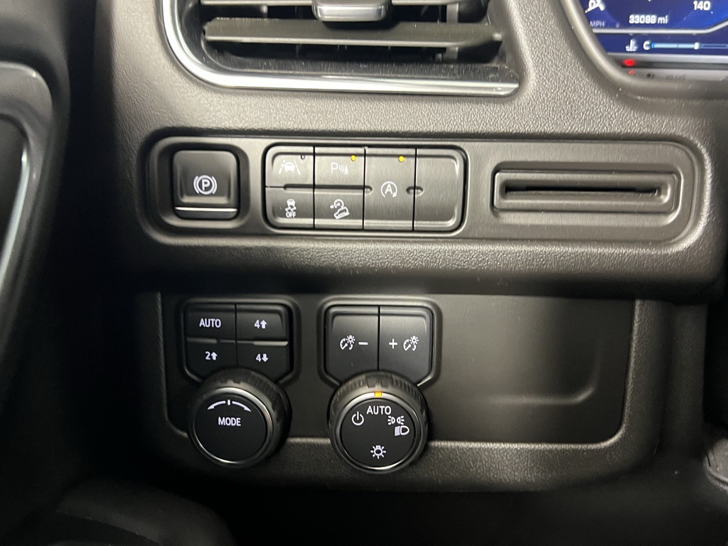 2024 Chevrolet Tahoe Z71 photo 13