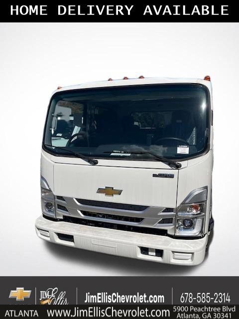2025 Chevrolet Low Cab Forward Base's photo