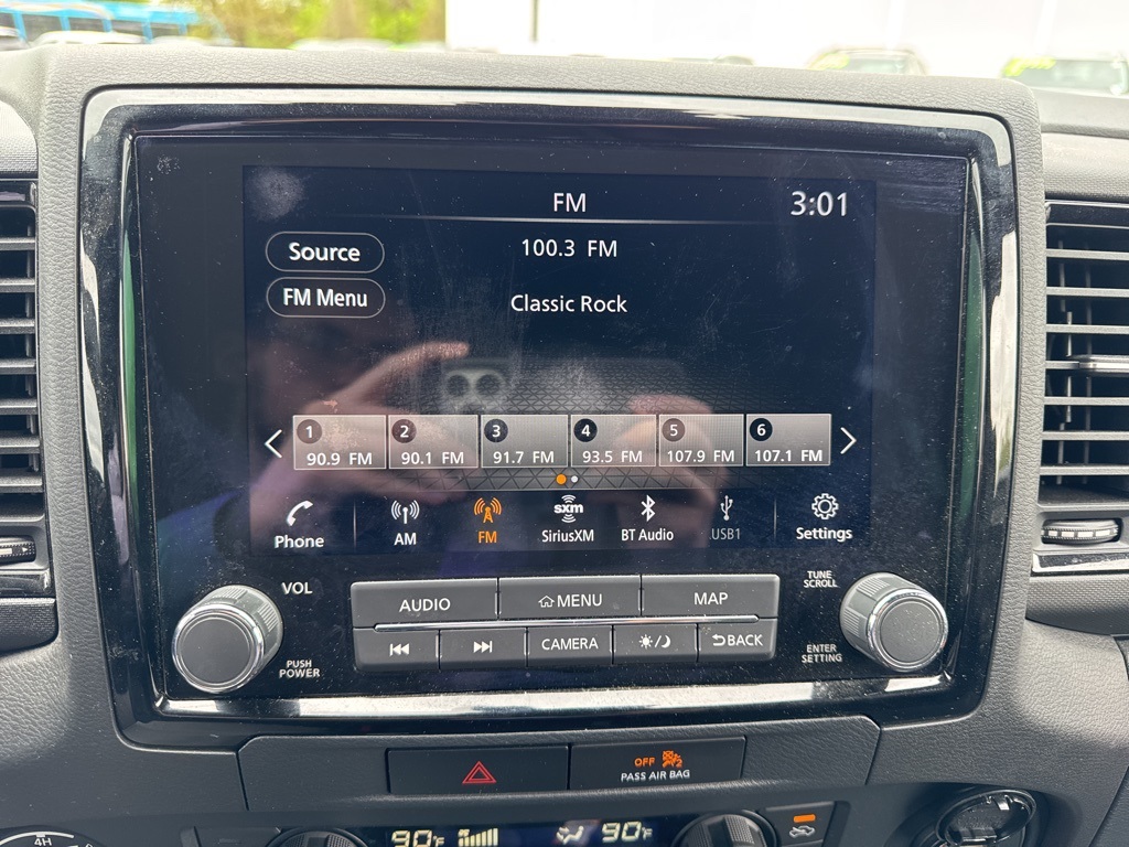 2022 Nissan Frontier PRO-4X photo 4