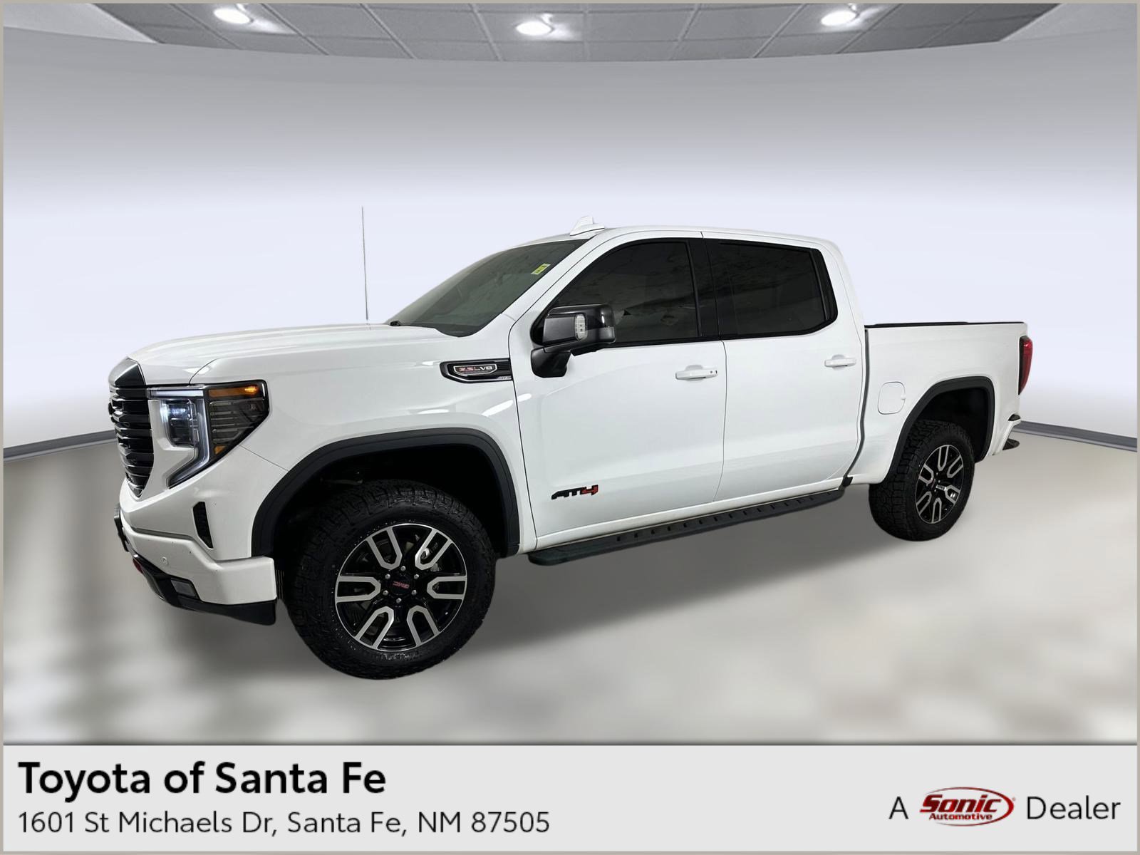 2023 GMC Sierra 1500 AT4's photo