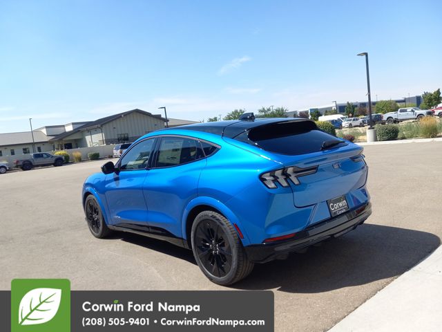 2025 Ford Mustang Mach-E GT photo 4