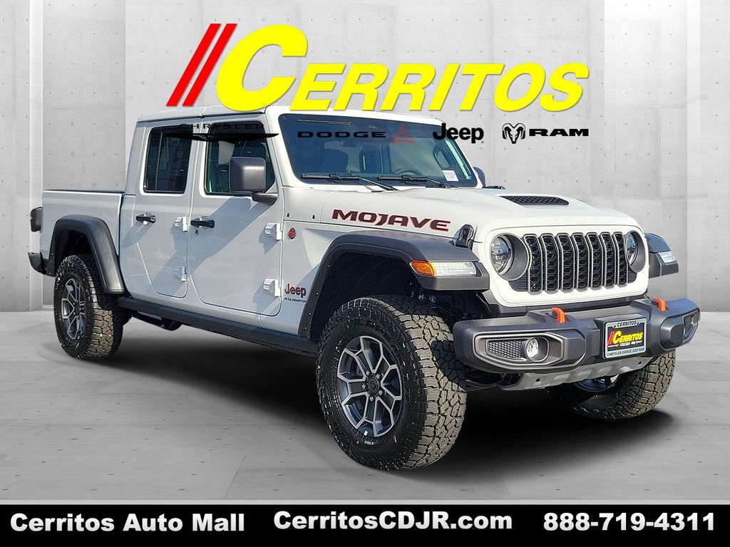 2026 Jeep Gladiator Mojave's photo