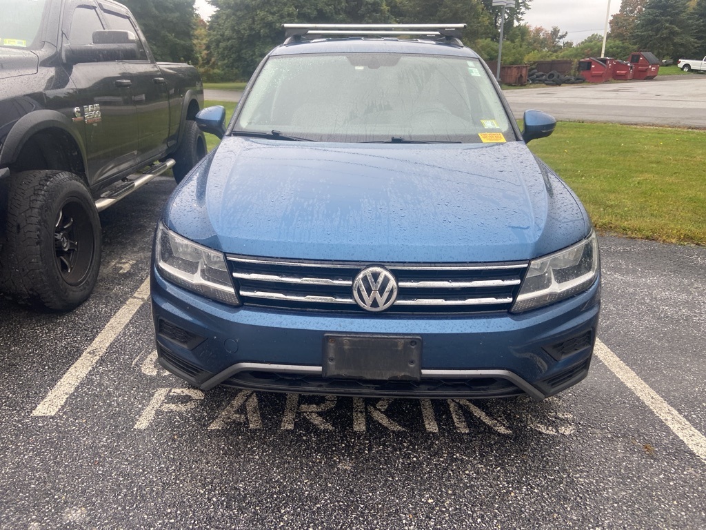 2019 Volkswagen Tiguan SE photo 2