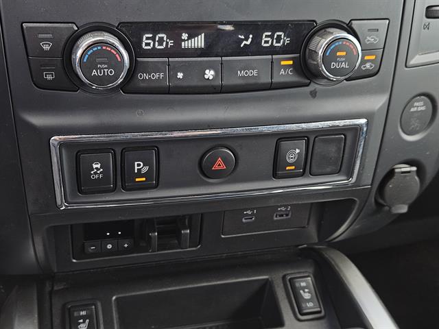 2024 Nissan Titan SV photo 13