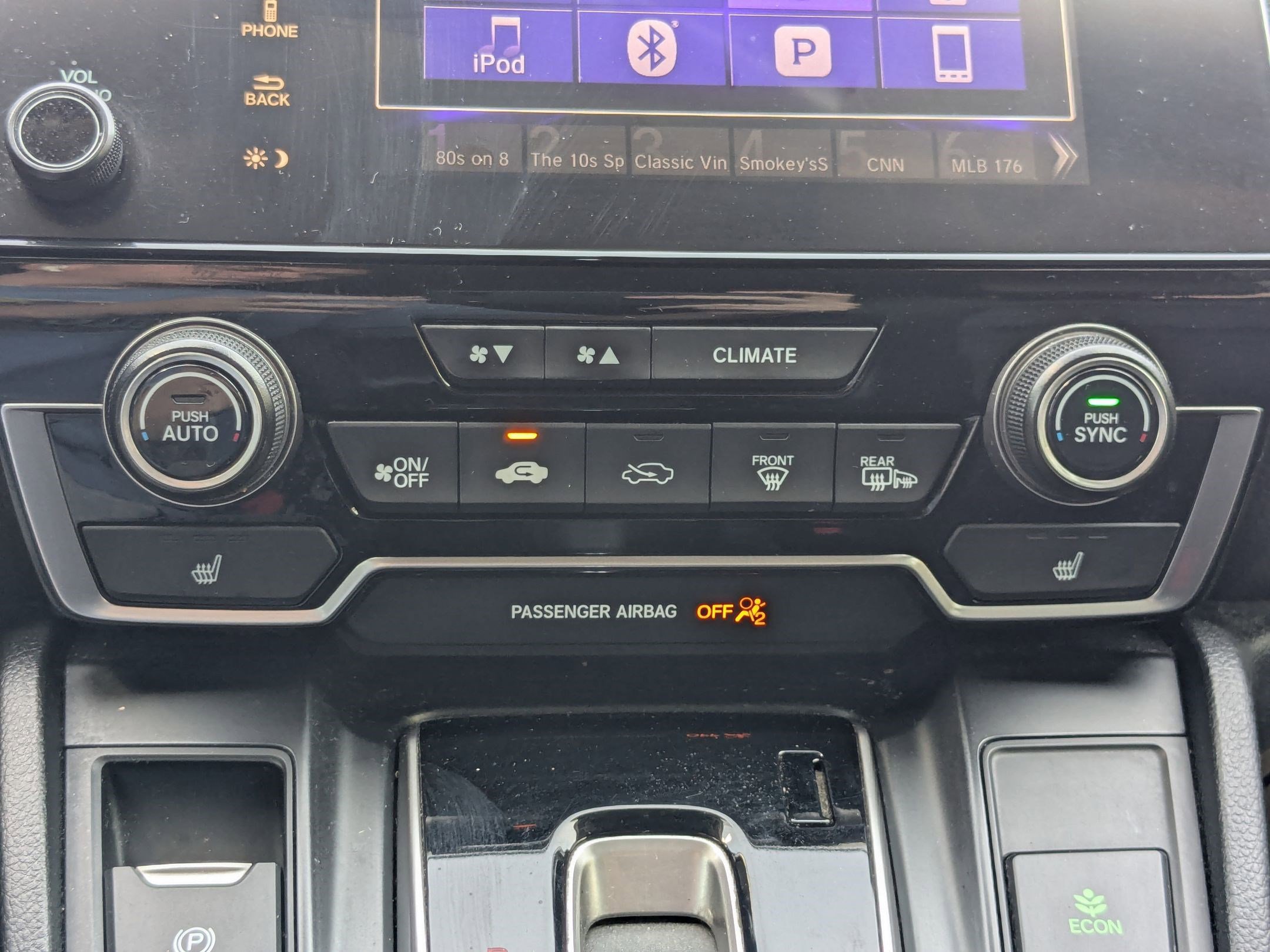 2018 Honda CR-V Touring photo 22