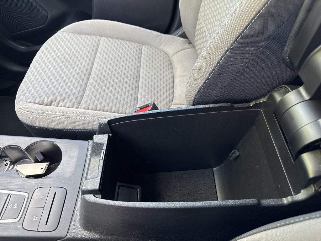 2022 Ford Escape SE photo 26