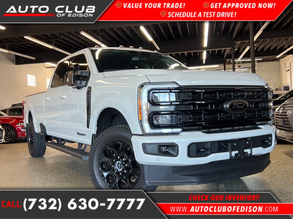 2024 Ford F-350 Super Duty Lariat's photo