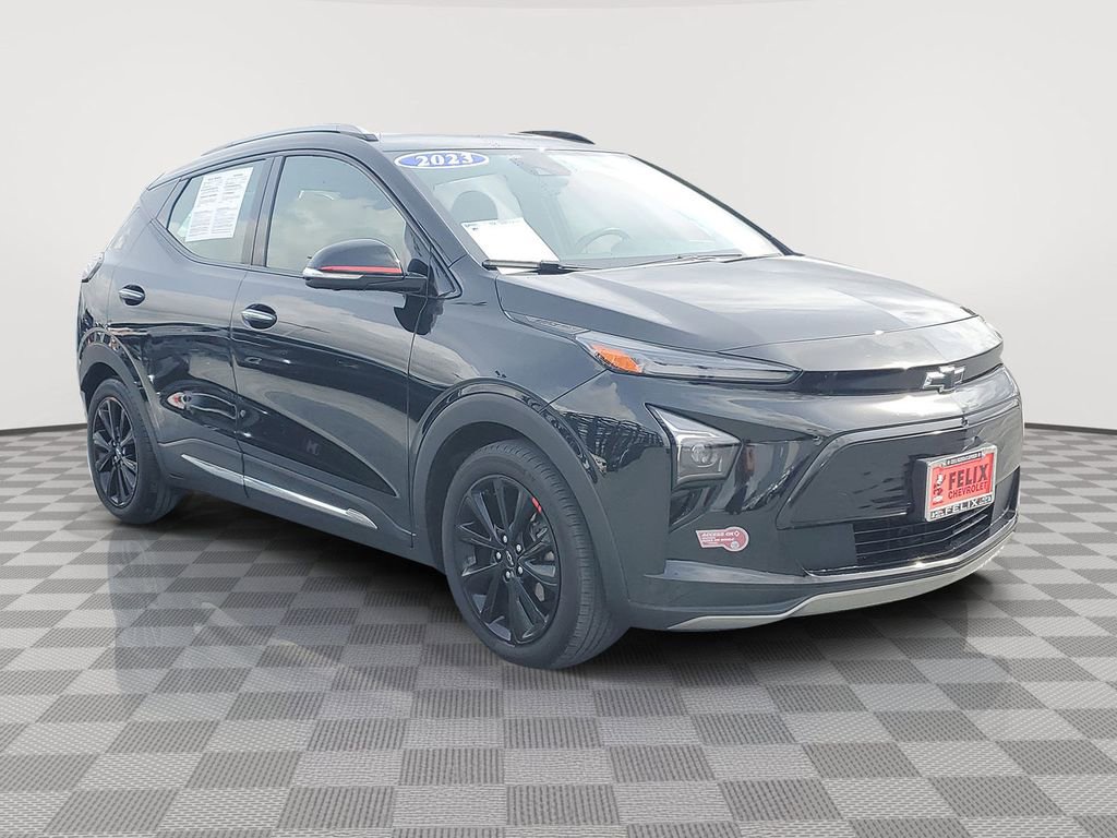Used 2023 Chevrolet Bolt EUV Premier with VIN 1G1FZ6S00P4119470 for sale in Los Angeles, CA