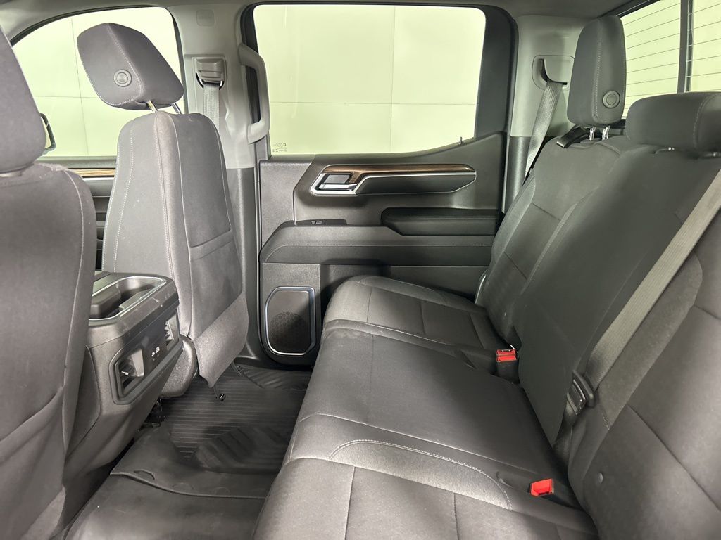 2025 Chevrolet Silverado 1500 RST photo 36