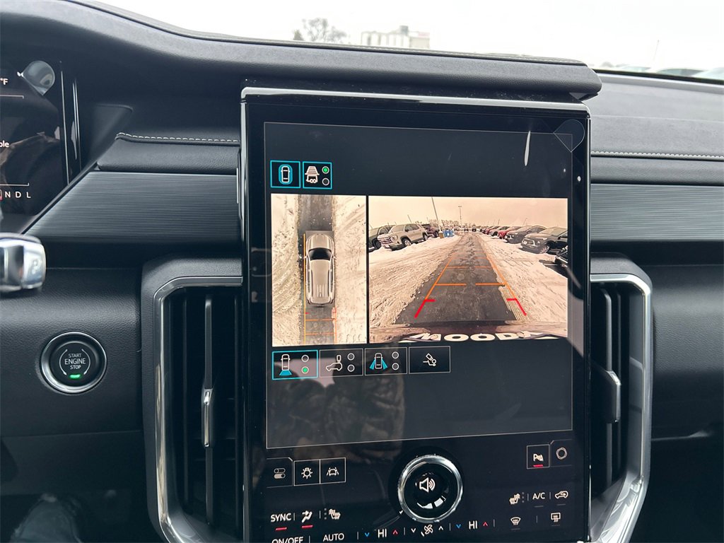 2026 GMC ACADIA - Image 22