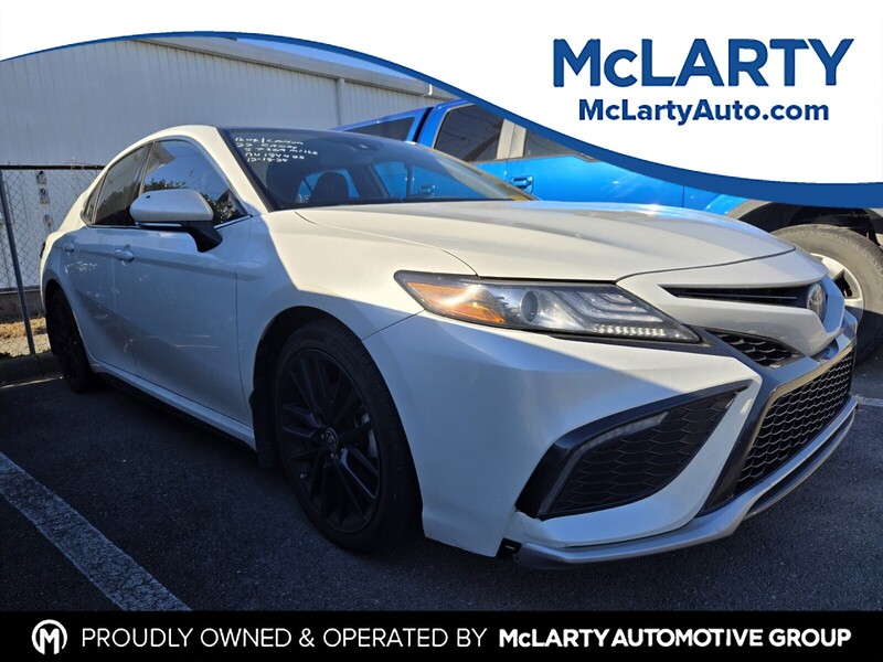 2022 Toyota Camry XSE's photo