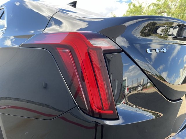 2023 Cadillac CT4 Luxury photo 9