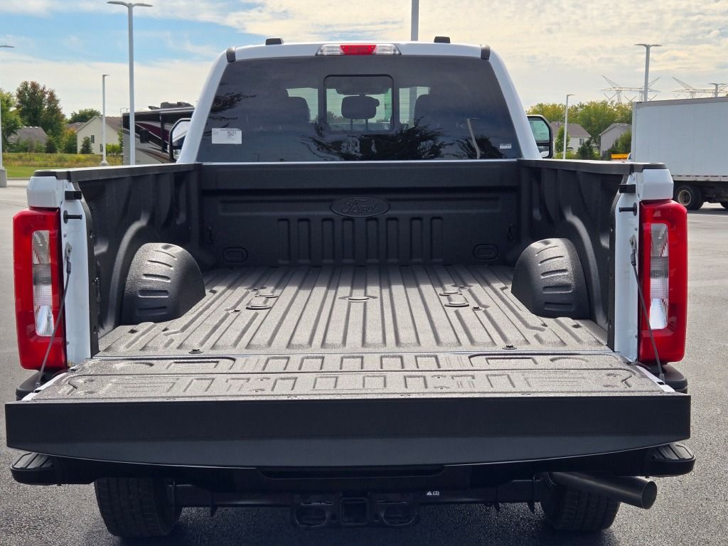 2026 Ford F-250 photo 12