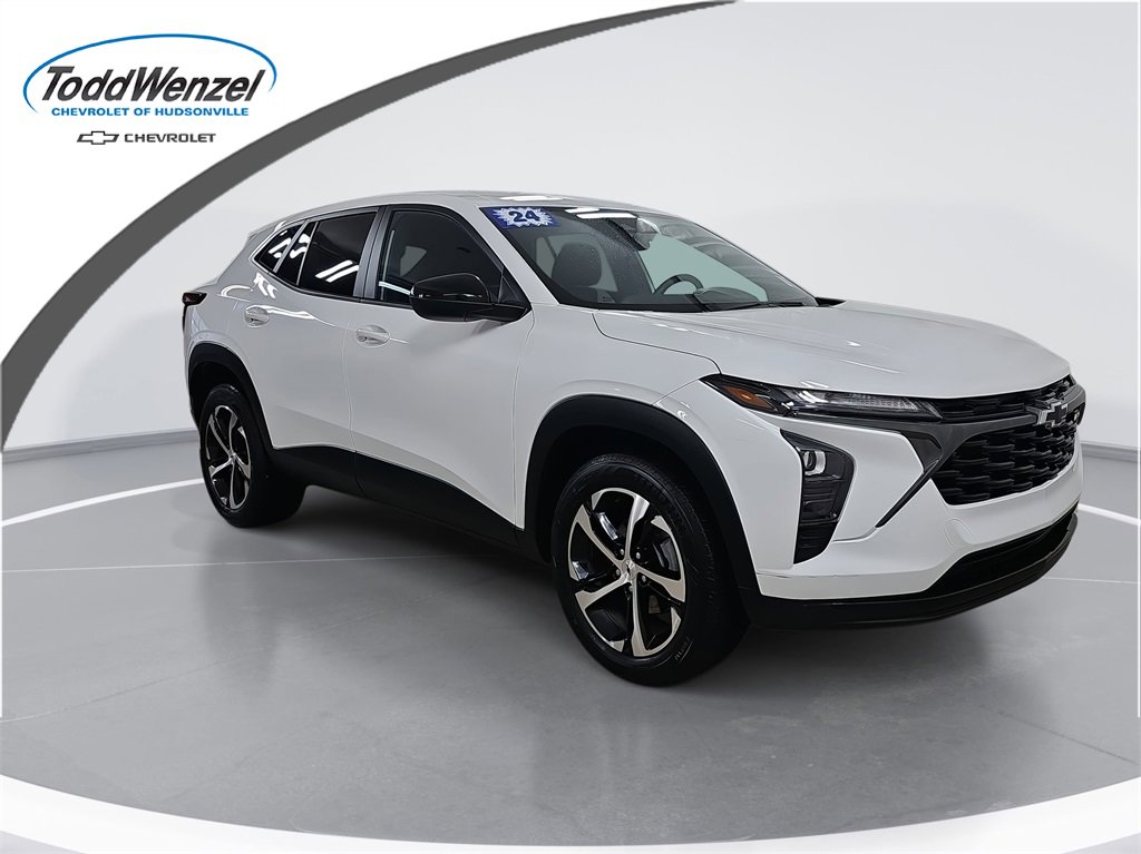 2024 Chevrolet Trax RS's photo