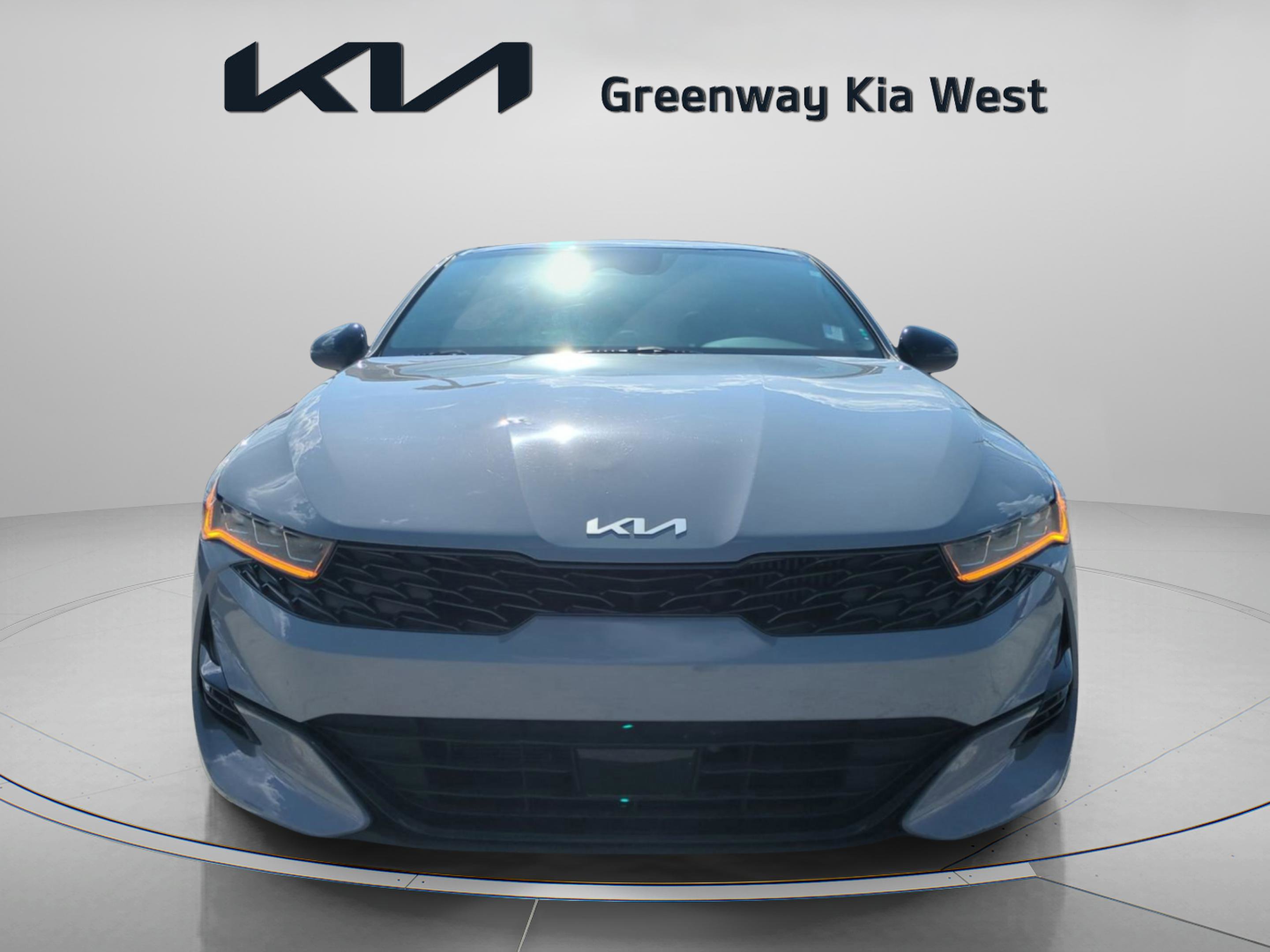 2024 Kia K5 GT-Line photo 2