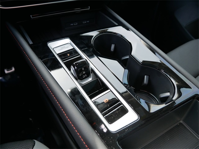 2025 Volkswagen Atlas Peak Edition SE photo 11