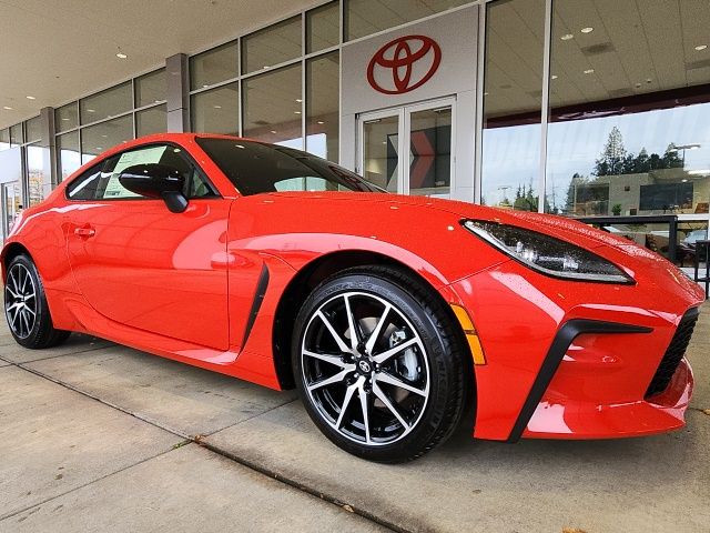 2025 Toyota GR86 photo 3