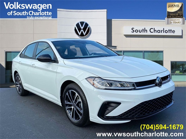 2025 Volkswagen Jetta Sport's photo