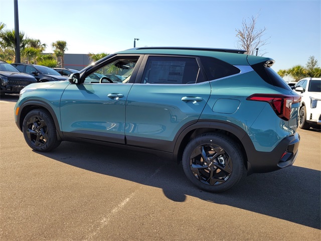 2026 Kia Seltos EX photo 4