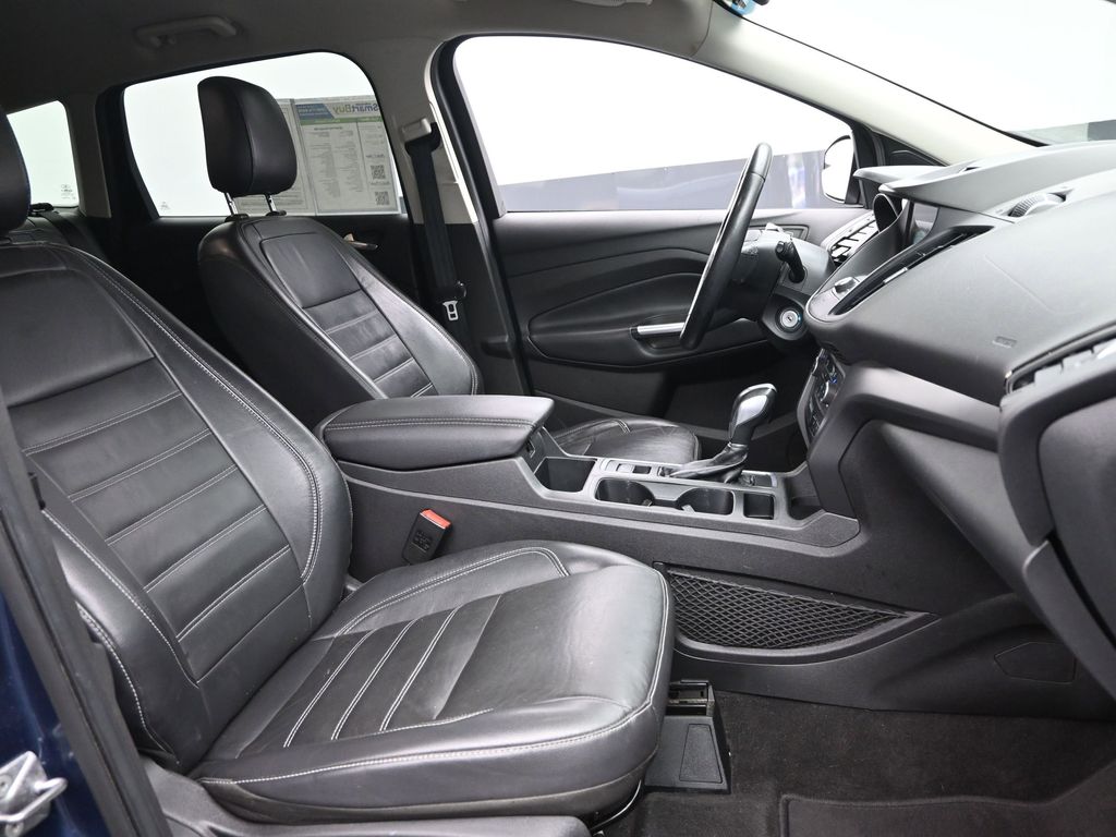 2018 Ford Escape SEL photo 5