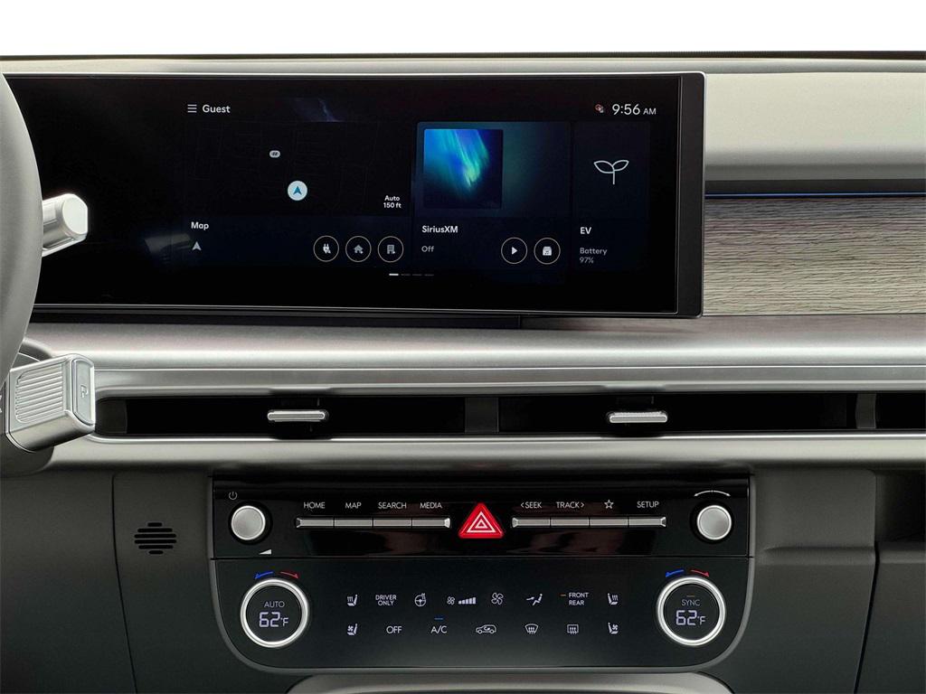 2026 Hyundai Ioniq SEL photo 17