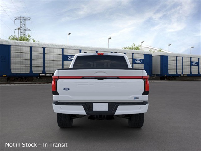 2025 Ford F-150 Lariat Lightning photo 5