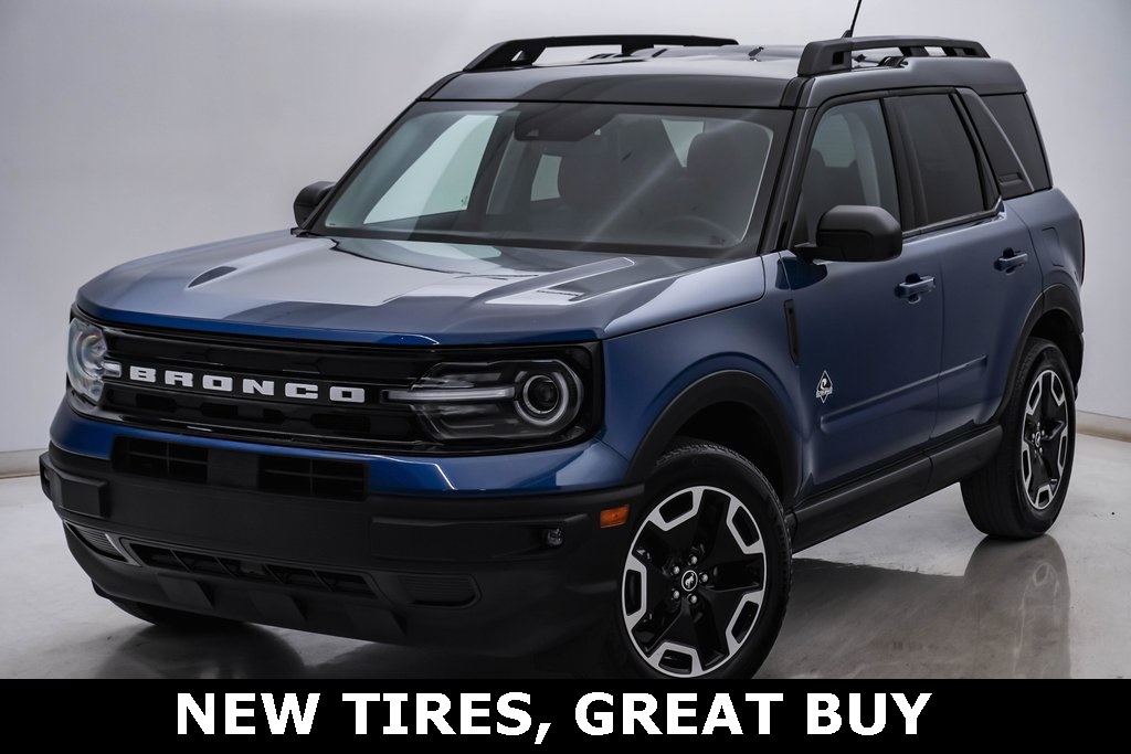 2024 Ford Bronco Sport Outer Banks photo 3