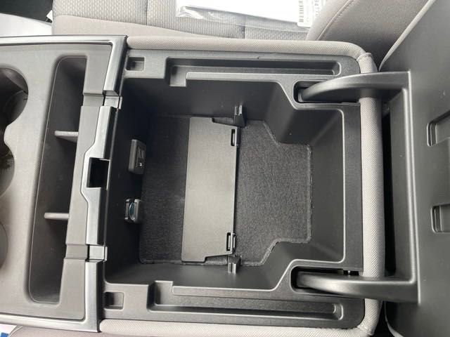 2024 Chevrolet Silverado 5500HD Work Truck photo 24