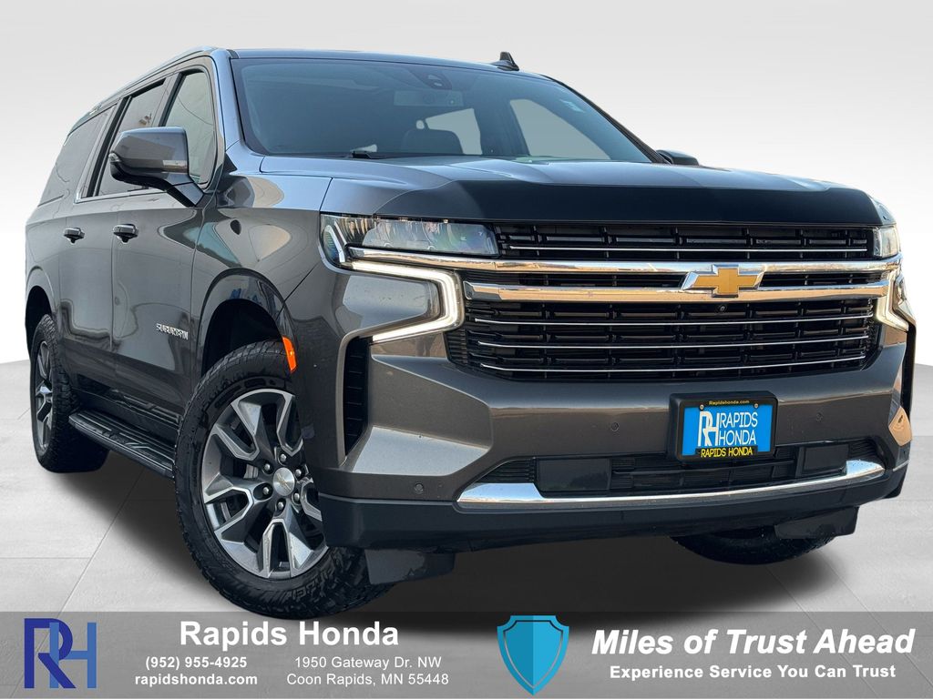 2021 Chevrolet Suburban LT's photo