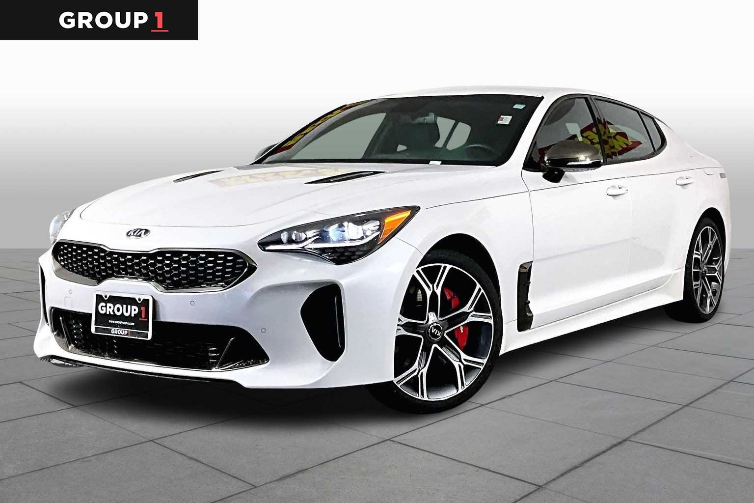 2019 Kia Stinger GT's photo