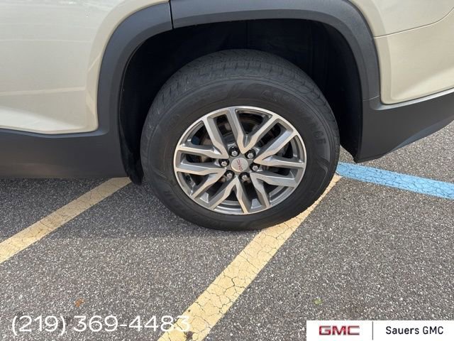 2017 Gmc Acadia SLE photo 33