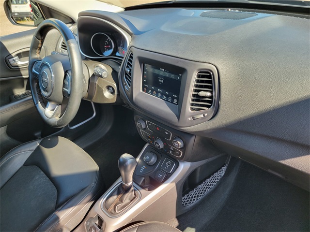 2019 Jeep Compass Latitude photo 17