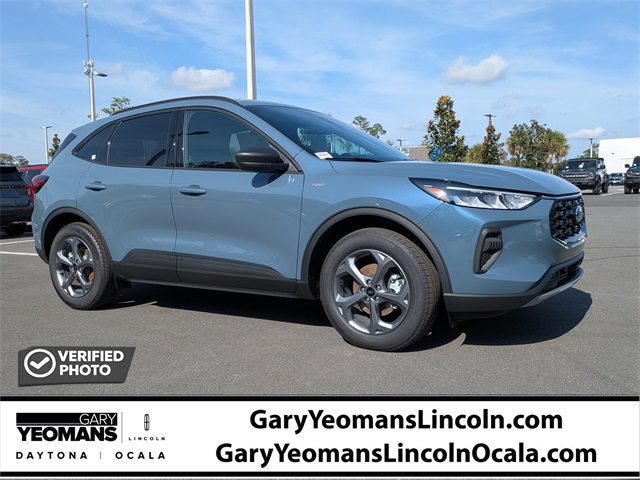 2026 Ford Escape ST-Line's photo