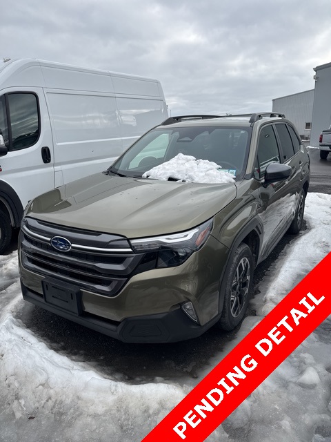 2025 Subaru Forester Premium's photo