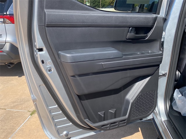 2025 Toyota Tacoma SR5 4x4 Double Cab photo 11