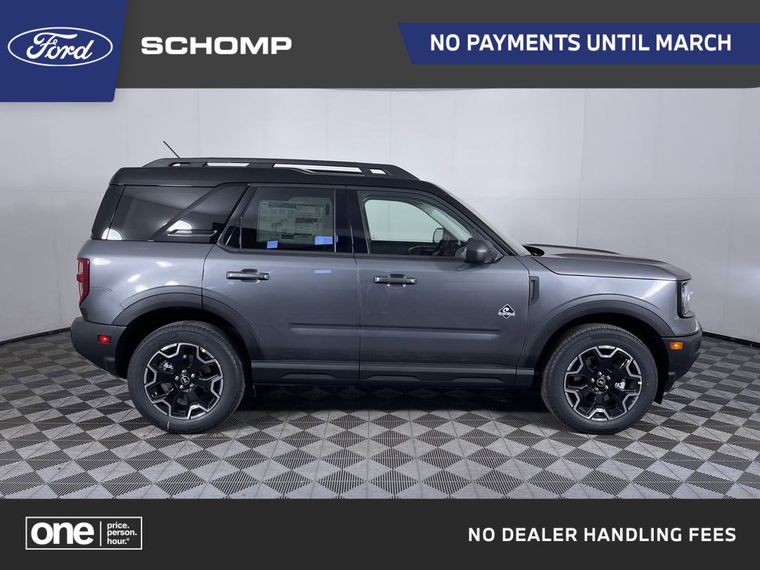 2025 Ford Bronco Sport Outer Banks's photo