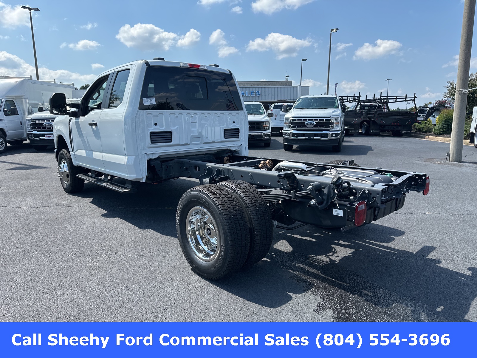 2025 Ford F-350 photo 7