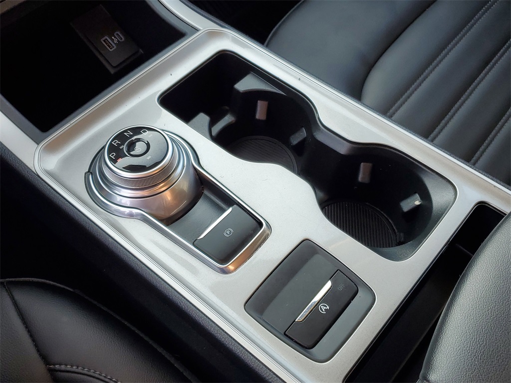 2024 Ford Edge SEL photo 19