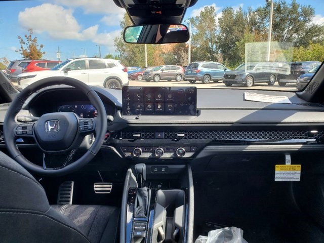 2025 Honda Accord Hybrid Sport photo 17