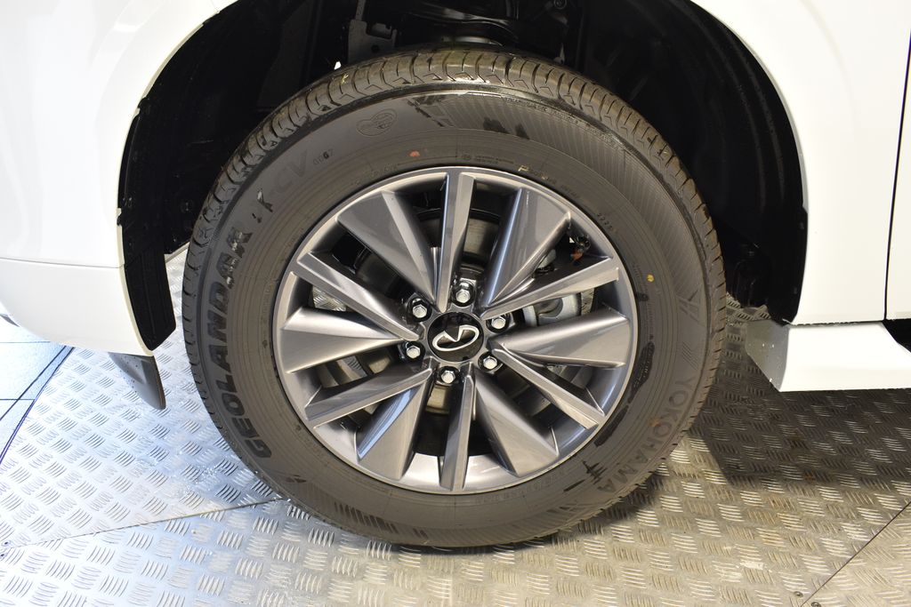 2026 Infiniti QX80 Pure photo 27