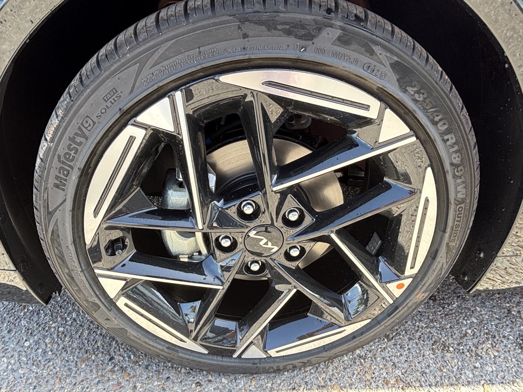 2025 Kia K4 GT-Line photo 22