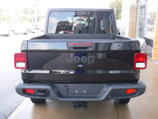 2023 Jeep Gladiator Sport photo 11