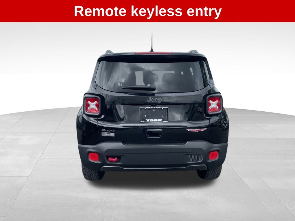 2018 Jeep Renegade Trailhawk photo 4
