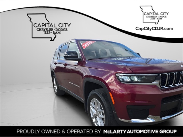 2025 Jeep Grand Cherokee L Laredo's photo