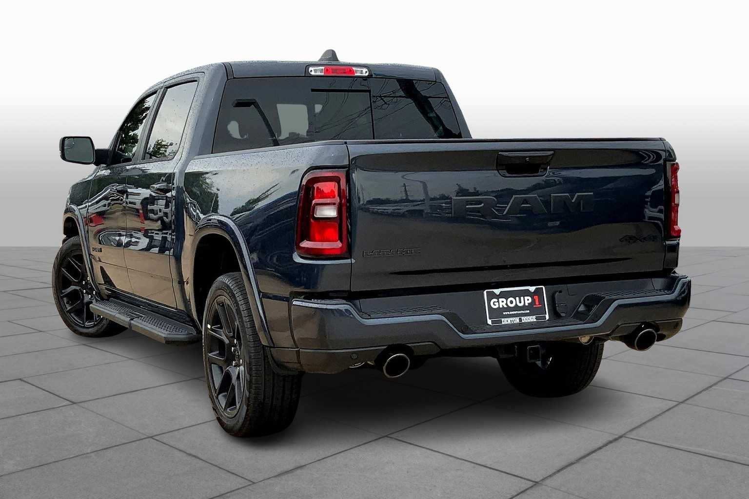 2026 Ram 1500 Laramie photo 12