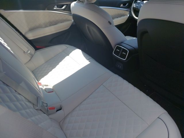 2025 Genesis G70 3.3T Sport Advanced photo 10