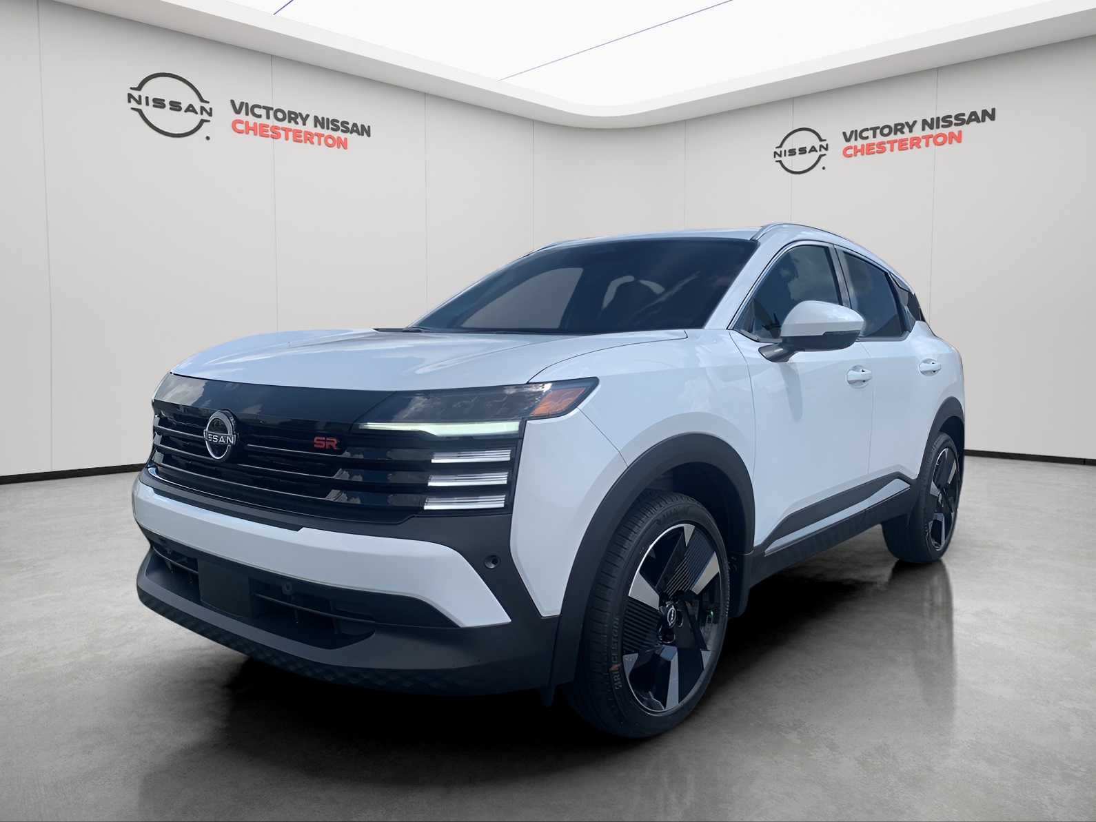 2025 Nissan Kicks SR photo 2