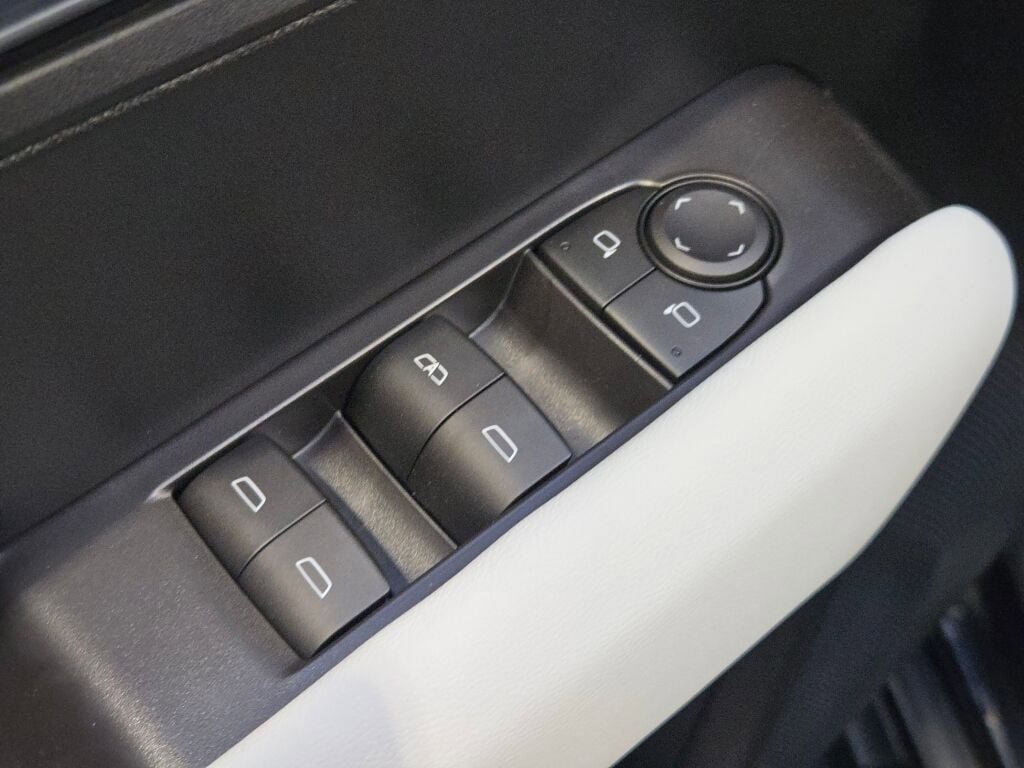 2026 Gmc Canyon AT4X photo 20